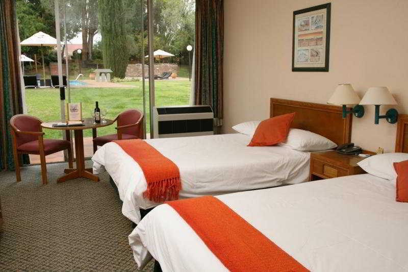 Oudtshoorn Inn Hotel Værelse billede